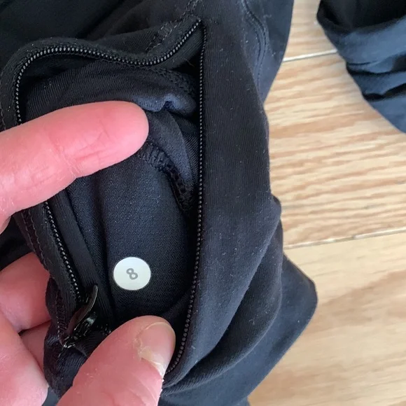 Lululemon half zip - Picture 3 of 4